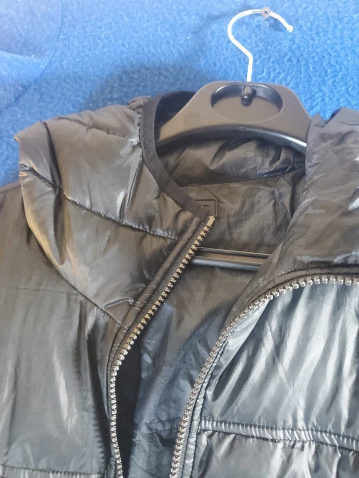 Pajar Canada Quilted Hooded Jacket Coat  Women Size Medium Thinsulated - Image 4 of 4