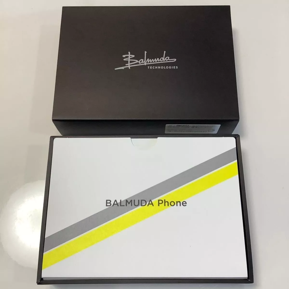 中古美品✴︎BALMUDA SmartHeater2 Wi-Fi BALMUDA Phone A101BM BLACK 5G Android SIM-Free 4.9