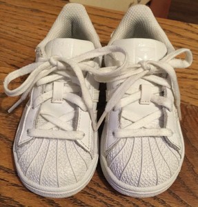 all white shell toe toddler