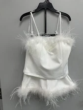 Thirty Thirty Two Piece Skirt Set White Size L