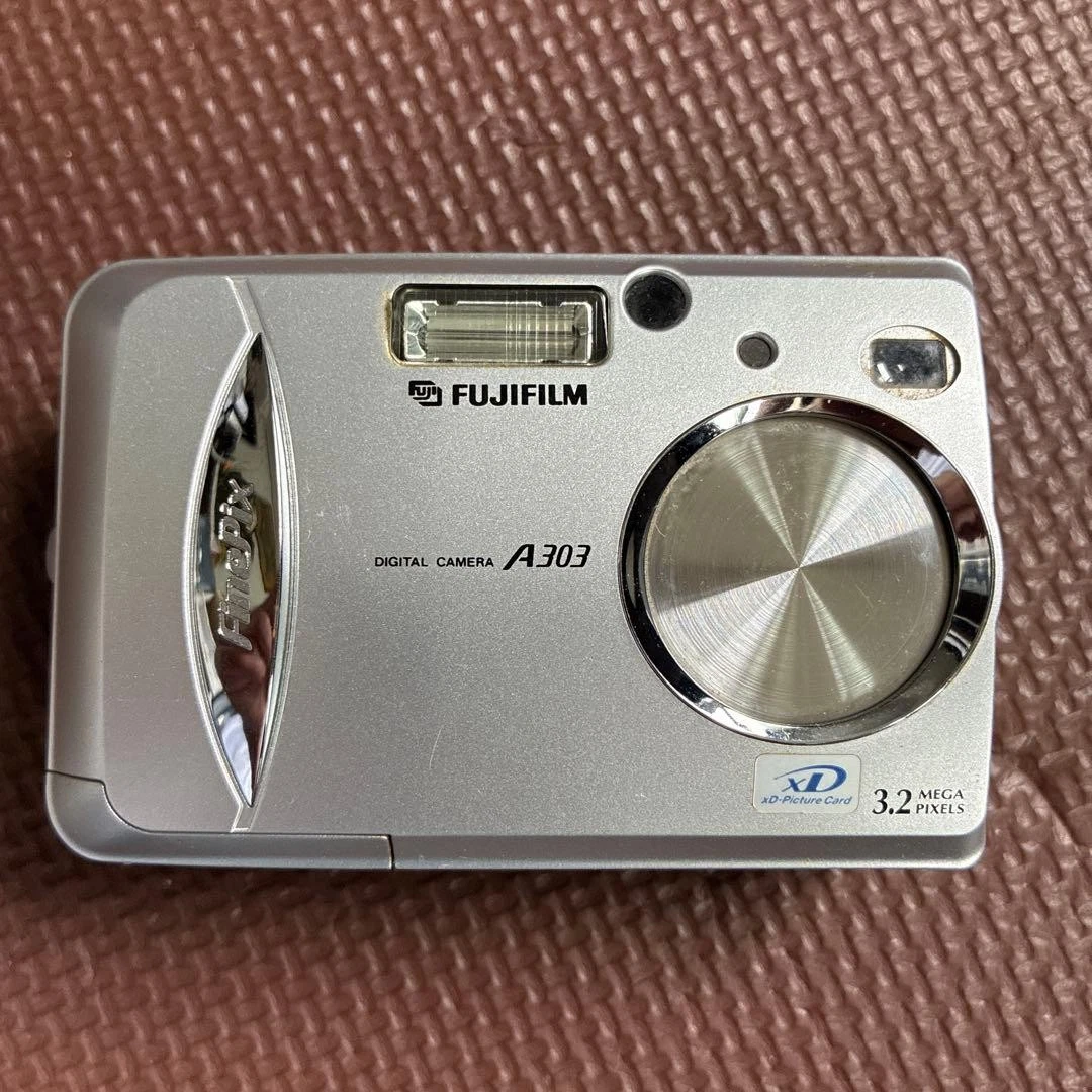 Fujifilm FinePix A303 Digital Cameras for Sale | Shop New & Used