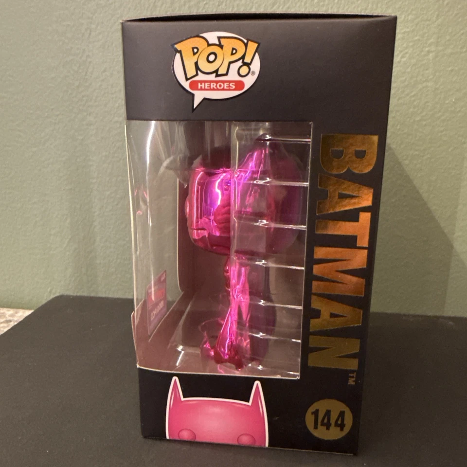 Funko Pop! Batman 144 Pink Chrome 2019 NYCC Convention Exclusive LE 1500 piezas Foto 4 de 4