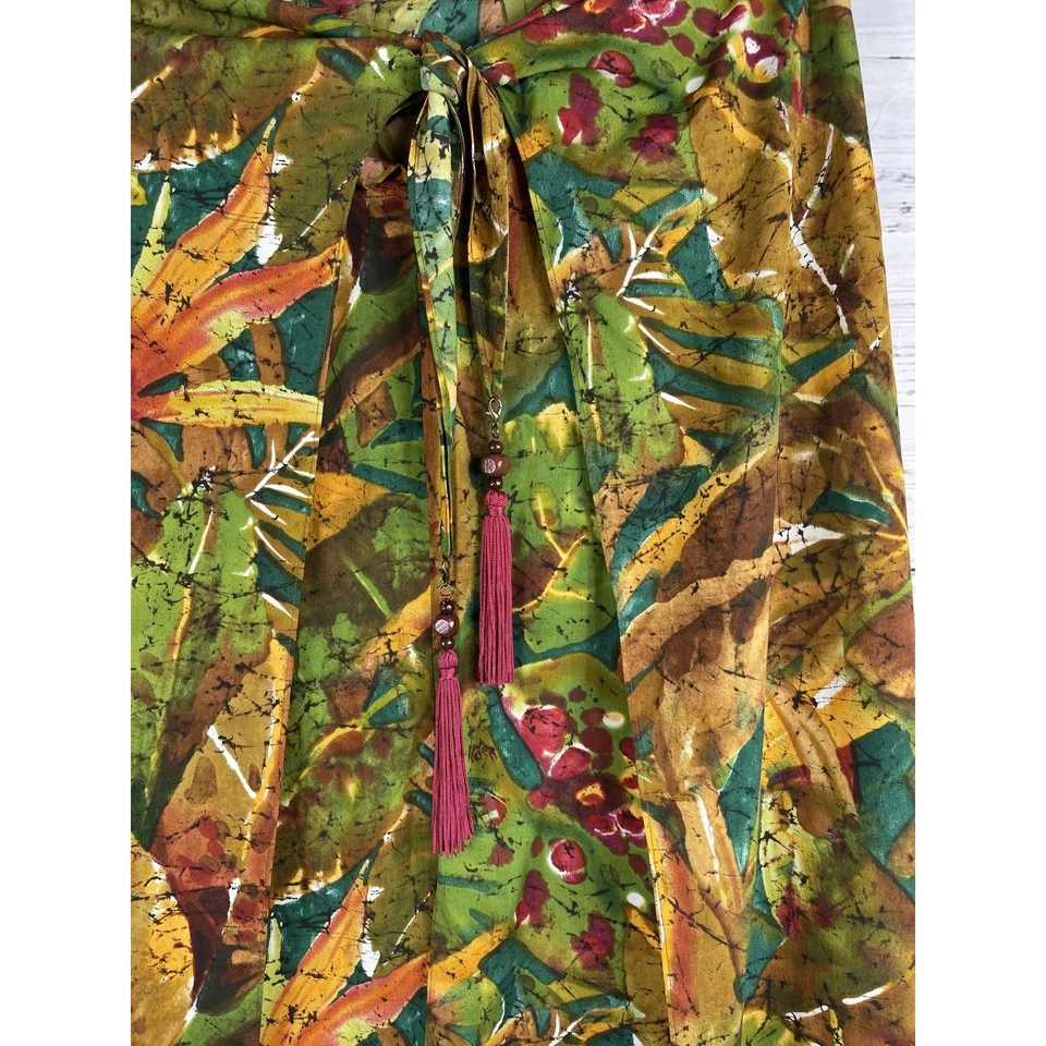 Falda suave envolvente para mujer pequeña con estampado de hojas verdes boho midi borla corbata Foto 2 de 4