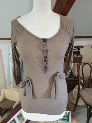girbaud tshirt t 42 - Photo 1/4