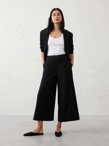 Banana Republic Factory Anyday Wide-Leg High-Rise Airstretch Crop Pant Black MP