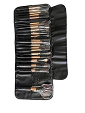 Makeup Brush Set with Bamboo Handles 22 Pieces Carrying Pouch Case New Open Box