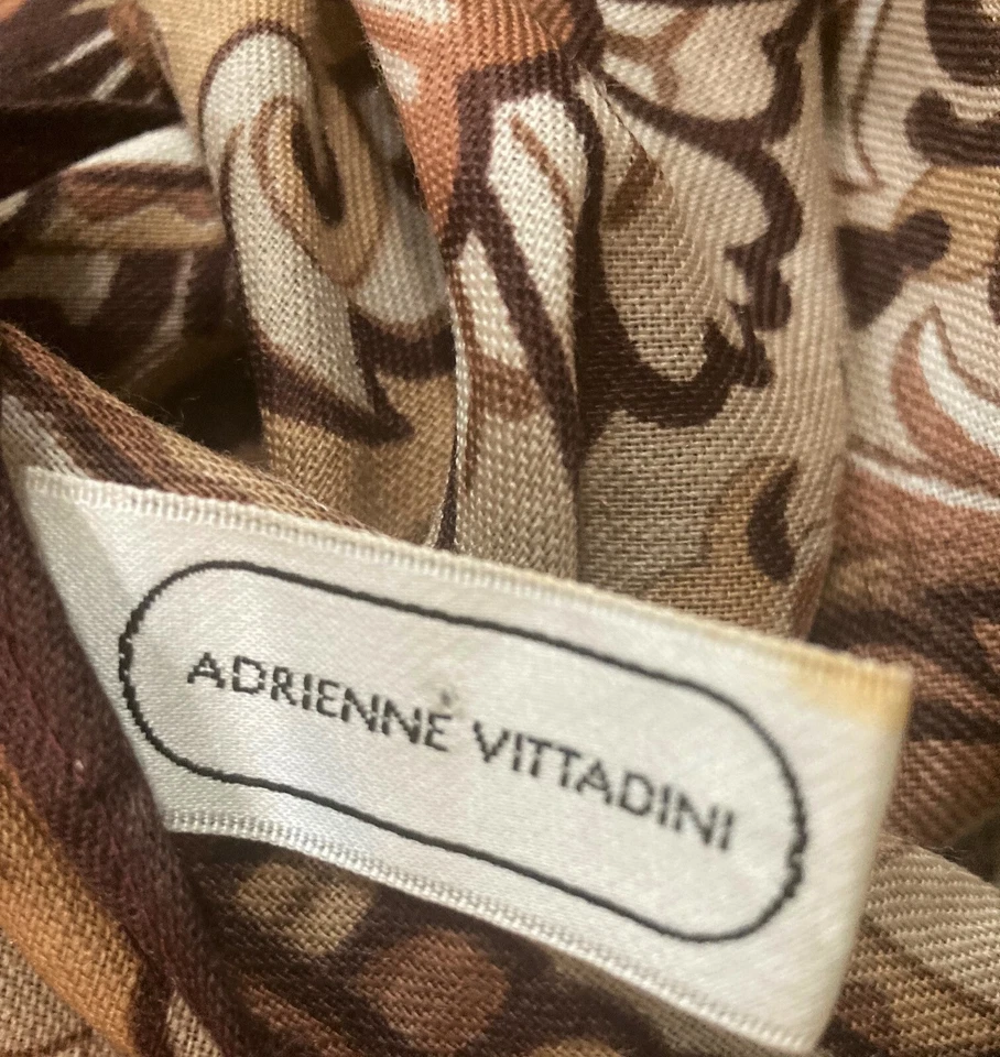 Bufanda vintage Adrienne Vittadini 100 % lana para mujer marrón envolvente floral cuadrada 44" W Foto 2 de 4