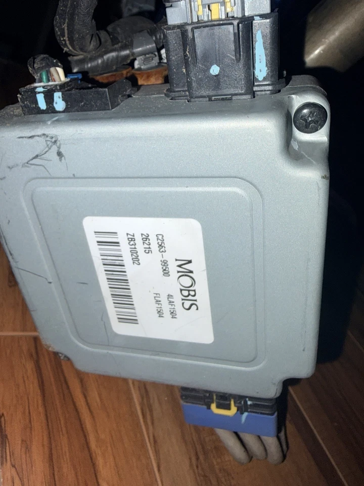 Bomba/motor dirección asistida HYUNDAI SONATA 16 17 18 19 Foto 3 de 4