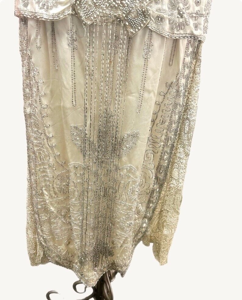 1920 Vintage Antique Lovely Silk Satin & Lace Hea… - image 7