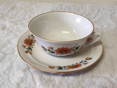 Tasse + Sous-tasse à café, thé en céramique Pillivuyt - Photo 1/4