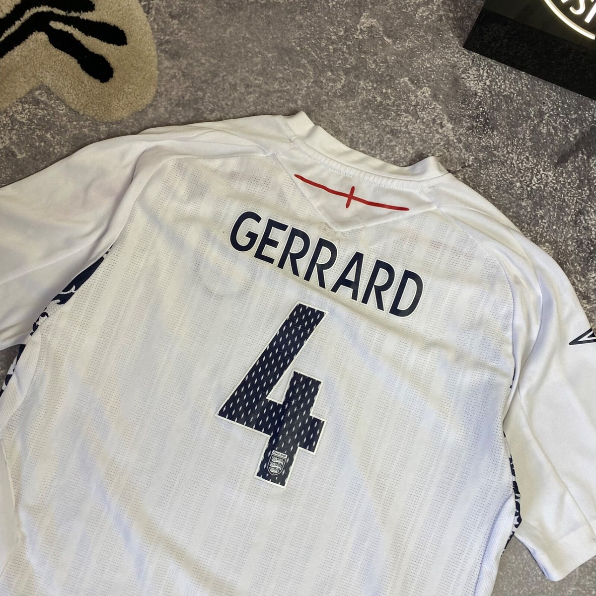 Vintage Umbro FC England National Soccer Team Gerrard player