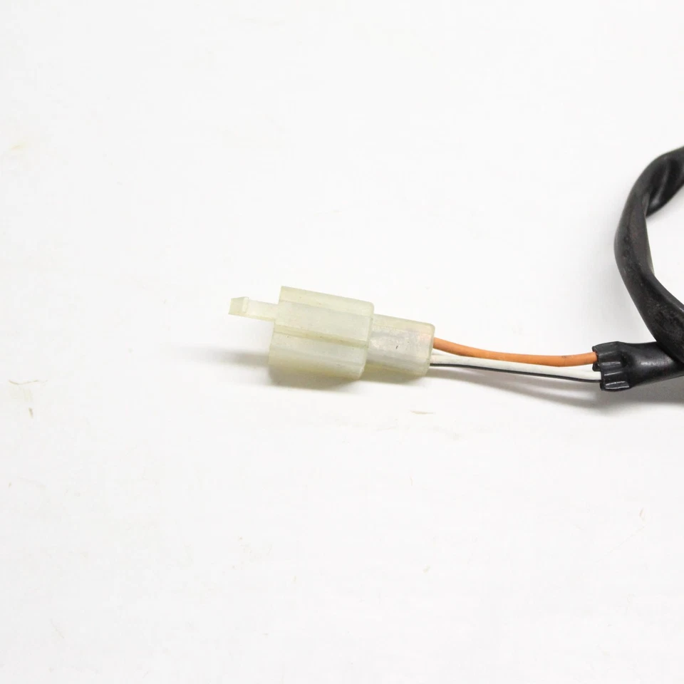 92-04 CONJUNTO INTERRUPTOR DE PARADA SUZUKI INTRUDER 800 37740-31D00 Foto 4 de 4