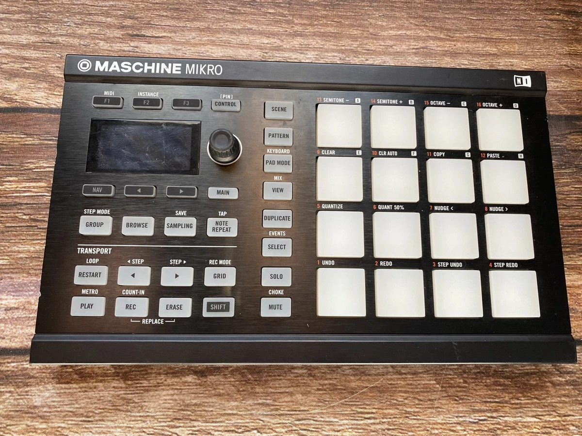 MASCHINE MK2 トランスファー済 美品MASCHINE MK2 トランスファーID付き