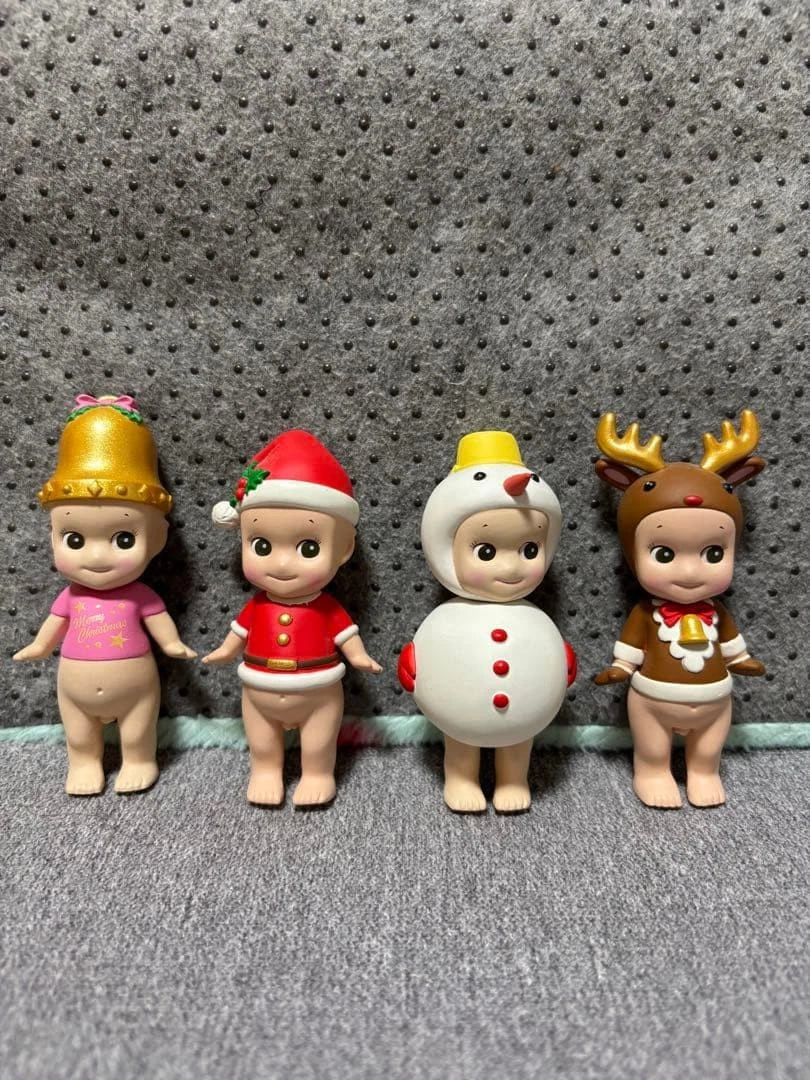 ソニーエンジェル　クリスマスセット　2005/2008/2009 Sony Angel Christmas Set 2005 2008 2009 Four Figurines Collectible