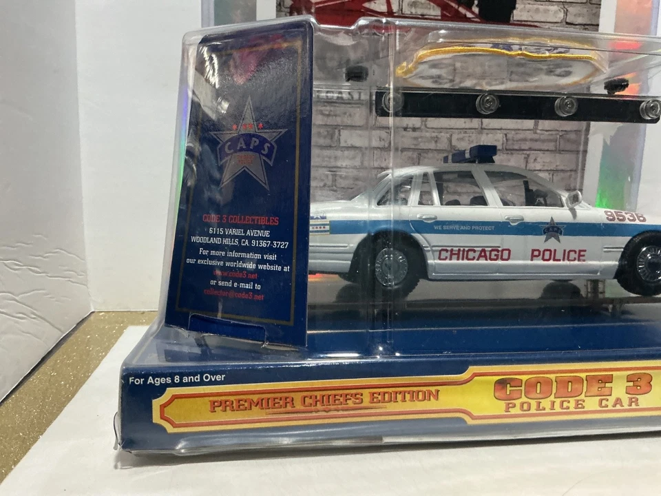 CODE 3 - PREMIER CHIEFS EDITION CHICAGO POLICE [CROWN VICTORIA] - Image 4 of 4