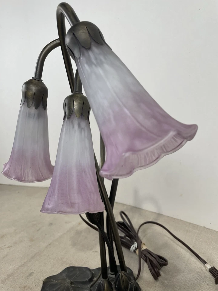 Lámpara de tres luces Lily Pond Acento alto tono bronce base con cable tamaño 16" Foto 4 de 4