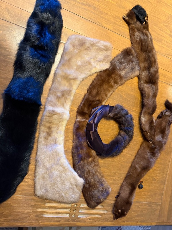 Lot NATURAL  Mink fur for crafting.