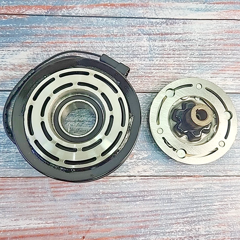 Mopar R0631138 подходит для муфты кондиционера Spirit LeBaron в сборе подлинная новая из старых запасов - Изображение 4 из 4