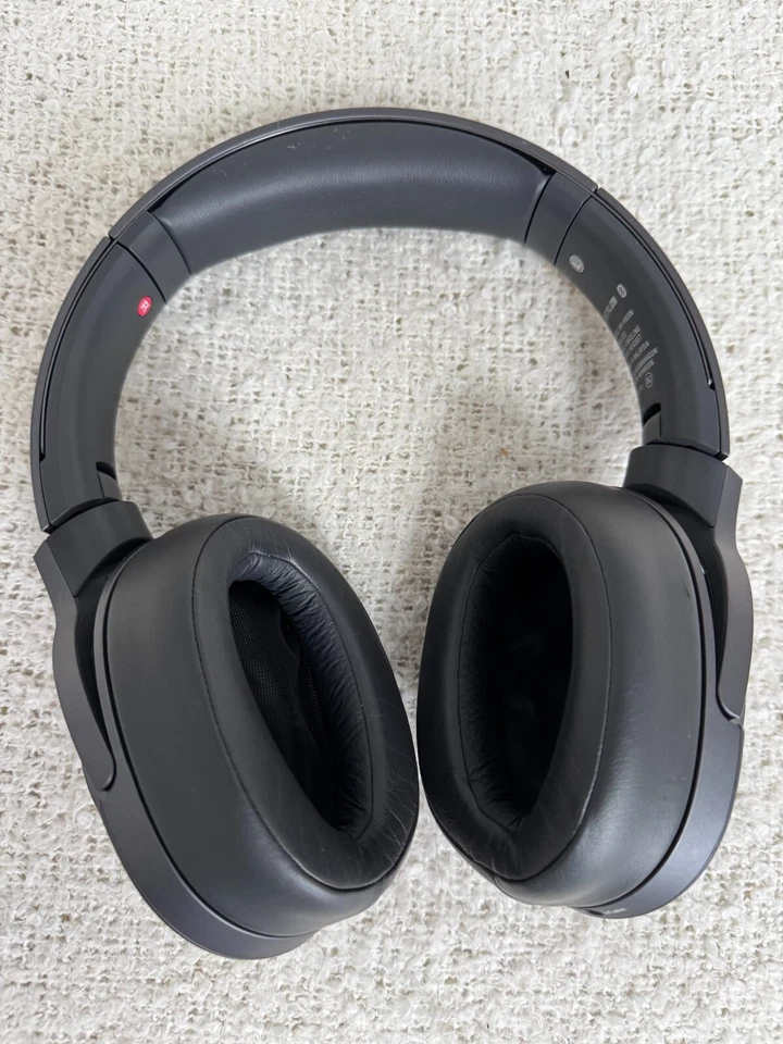 Auriculares inalámbricos Sony WH-H900N Bluetooth con cancelación de ruido sobre la oreja Foto 4 de 4
