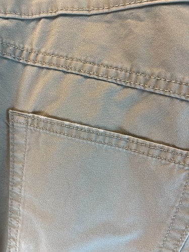 Chino uomo Old Navy Tan kaki classico cotone piatto davanti misura 34x34 vestibilità dritta - Foto 5 di 16