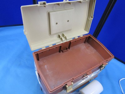 Boîte à Pêche Vintage Plano 757 - 4 Tiroirs Gris - Fabriquée Aux USA - Occasion Fonctionnelle