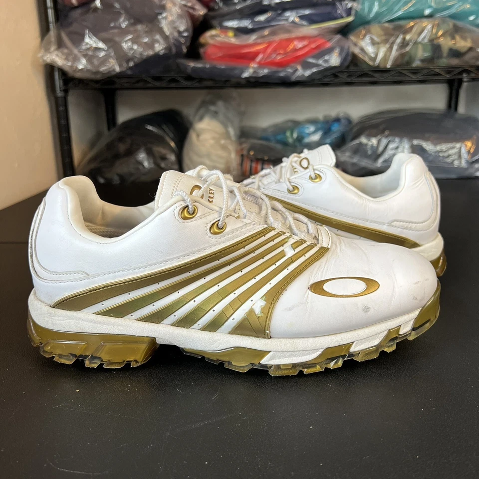 Zapatos de golf Oakley Y2K vintage raros para hombre oro blanco 14029-160 talla 8 desgastados Foto 2 de 4