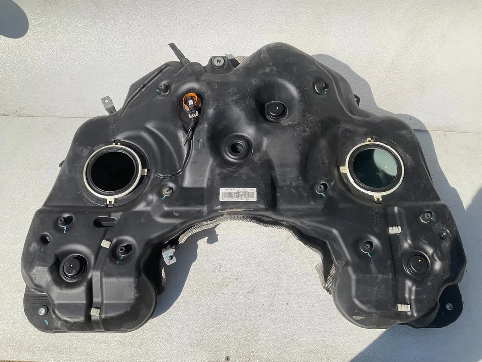 06-08 Conjunto depósito combustible gasolina Mercedes W164 ML550 ML350 1644710501 FABRICANTE DE EQUIPOS ORIGINALES Foto 2 de 4