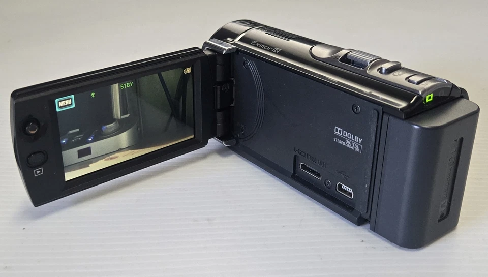 Sony HDR-CX190 Handycam 5.3MP HD Camcorder With Charger - Image 3 of 4