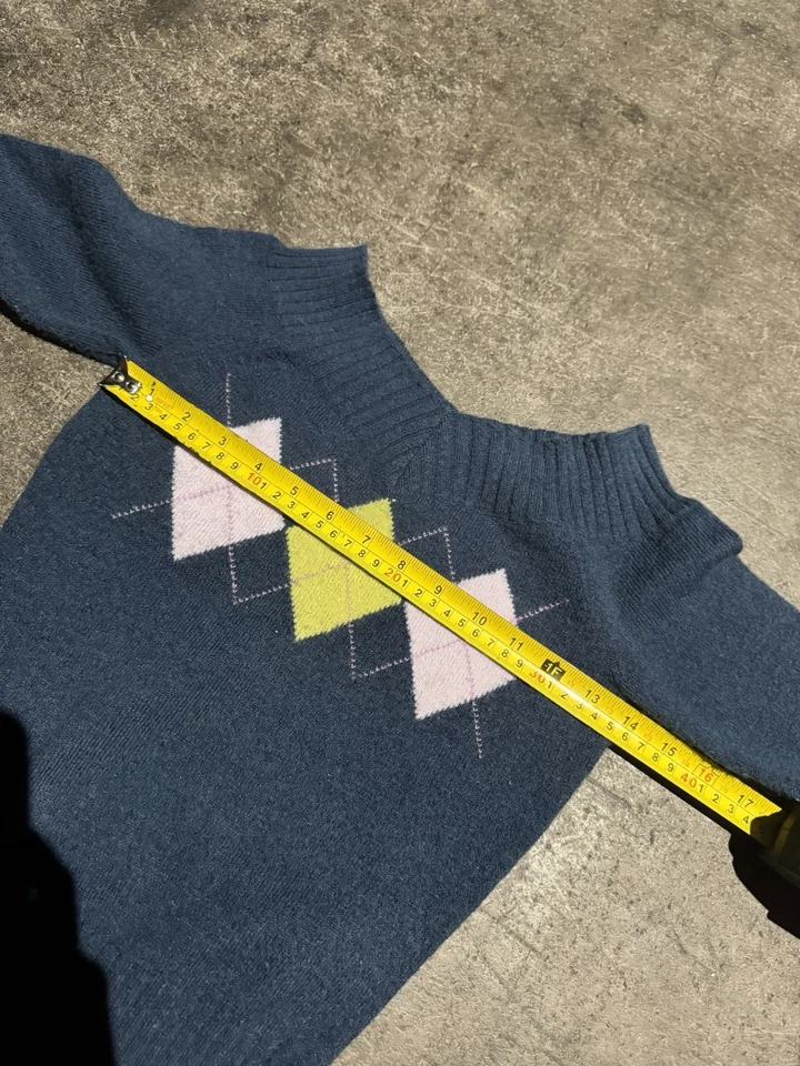 Suéter tejido vintage Y2k Abercrombie fuera del hombro Argyle Preppy  Foto 4 de 4