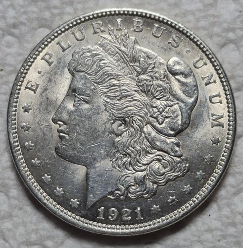 1921 P Morgan Silver $1. Estimated Uncirculated Mint State 62. Die Cracks.  M088