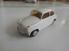 Modèle Lloyd 600 fabriqué à la main en blanc au 1:43