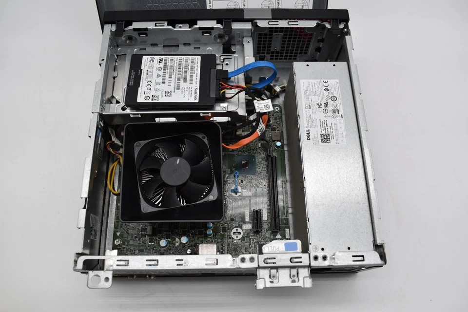 Dell VOSTRO 3470 SFF PC | i5-8400 2.8GHz | 8GB RAM | 1TB HDD + 256GB SSD Win10 - Image 2 of 4