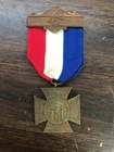 1883 Antique CIVIL WAR VET WOMENS RELIEF CORPS BADGE MEDAL RIBBON