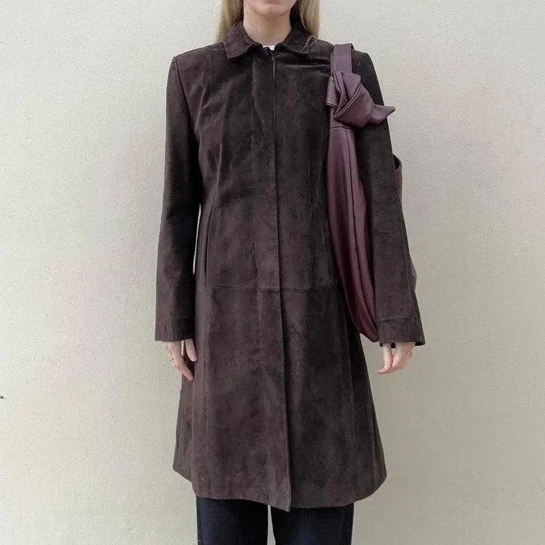 Women’s Brown Long Suede Coat 70s Vintage Y2K Leather Trench Retro Classic Coat - Image 3 of 4