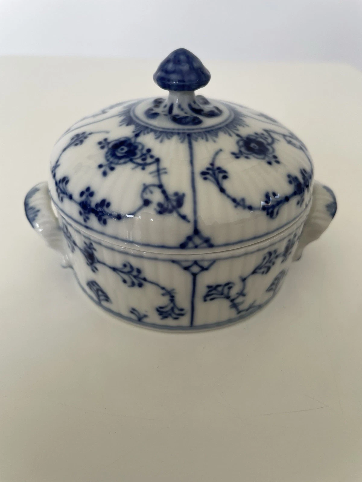 Royal Copenhagen Blue Fluted Plain individual butter dish 398 - 1965