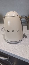 Smeg Kettle in Cream