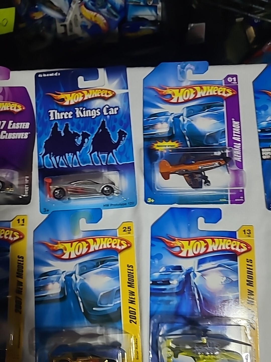 2007 Hot Wheels Lot Of 35 Mystery, Gold Rides, EggClusives, Aerial