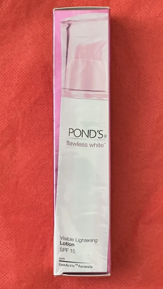 Loción aclaradora visible blanca impecable Pond's FPS 15 Foto 3 de 4