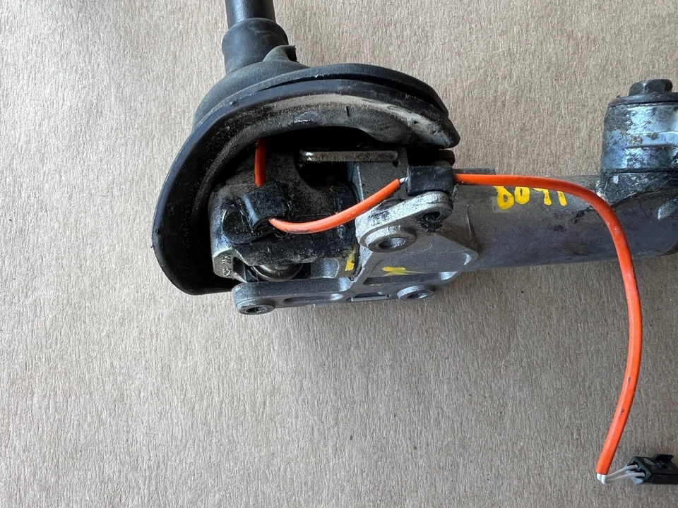 Chevrolet Silverado 1500 2003-2006 columna de dirección palanca de cambios OEM Foto 3 de 4