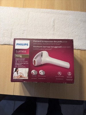 Philips Lumea IPL 8000 Series IPL Haarentfernungsgerät mit SenseIQ (BRI945/00)
