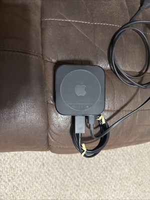 Apple 4th Generation 32GB HD Media Streamer - Black