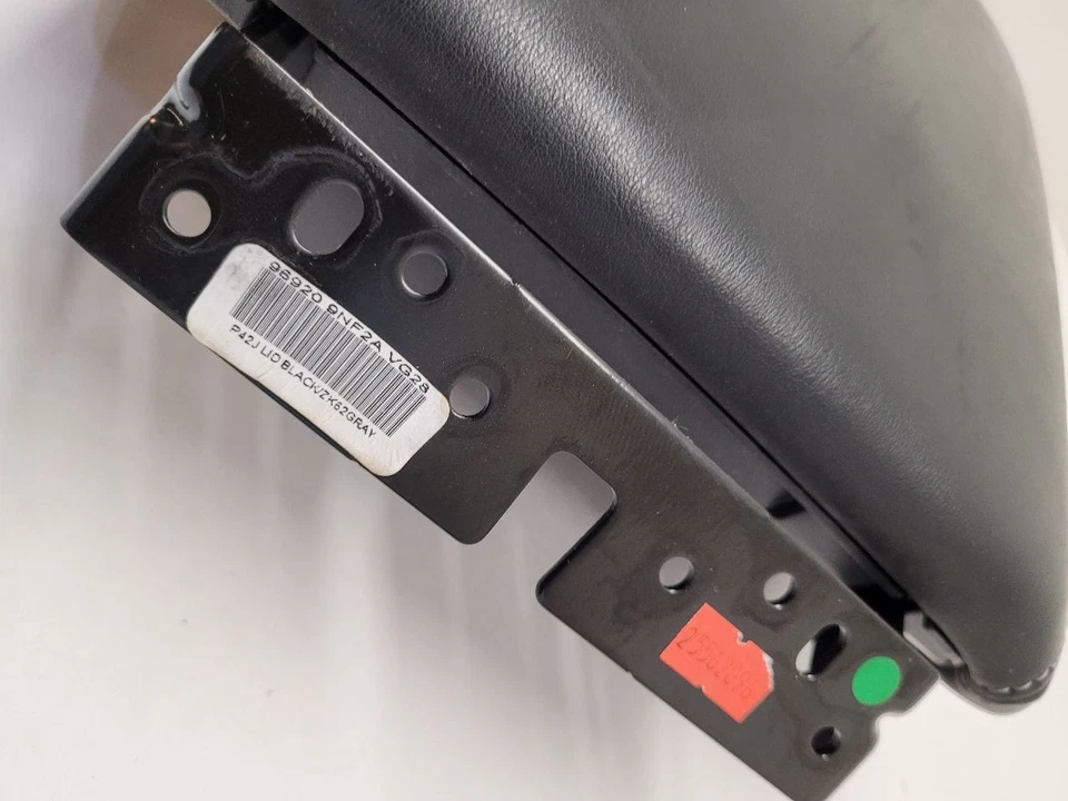  2016 2017 2018 2019 2020 INFINITI QX60 Console Lid Front Floor  Foto 4 de 4