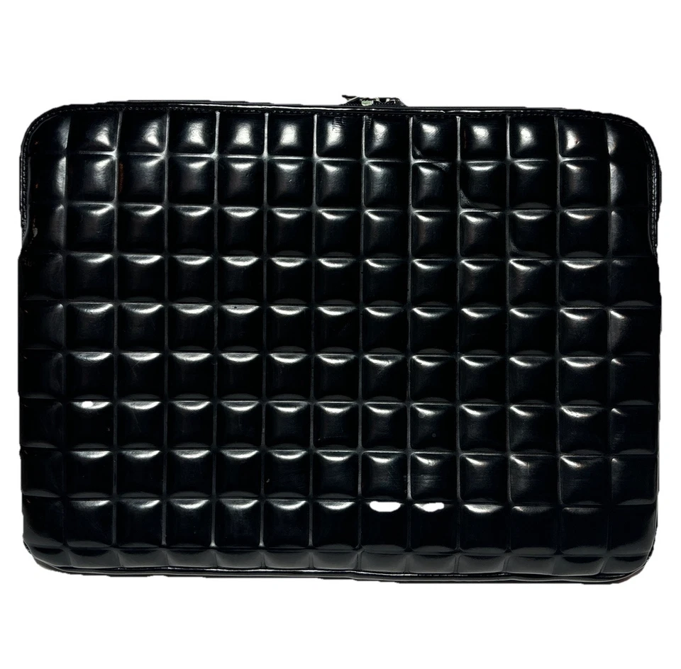 Funda acolchada para computadora portátil Knomo London Bubble en estuche negro 10x14 línea de felpa Foto 3 de 4