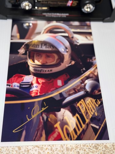 MARIO ANDRETTI HAND SIGNED, 1978 JPS LOTUS F-1 PHOTO PRINT +1/18 LOTUS 79 MODEL - Picture 4 of 6