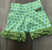 Matilda Jane size 8 It  s a Wonderful Parade Puzzle Shorties Green