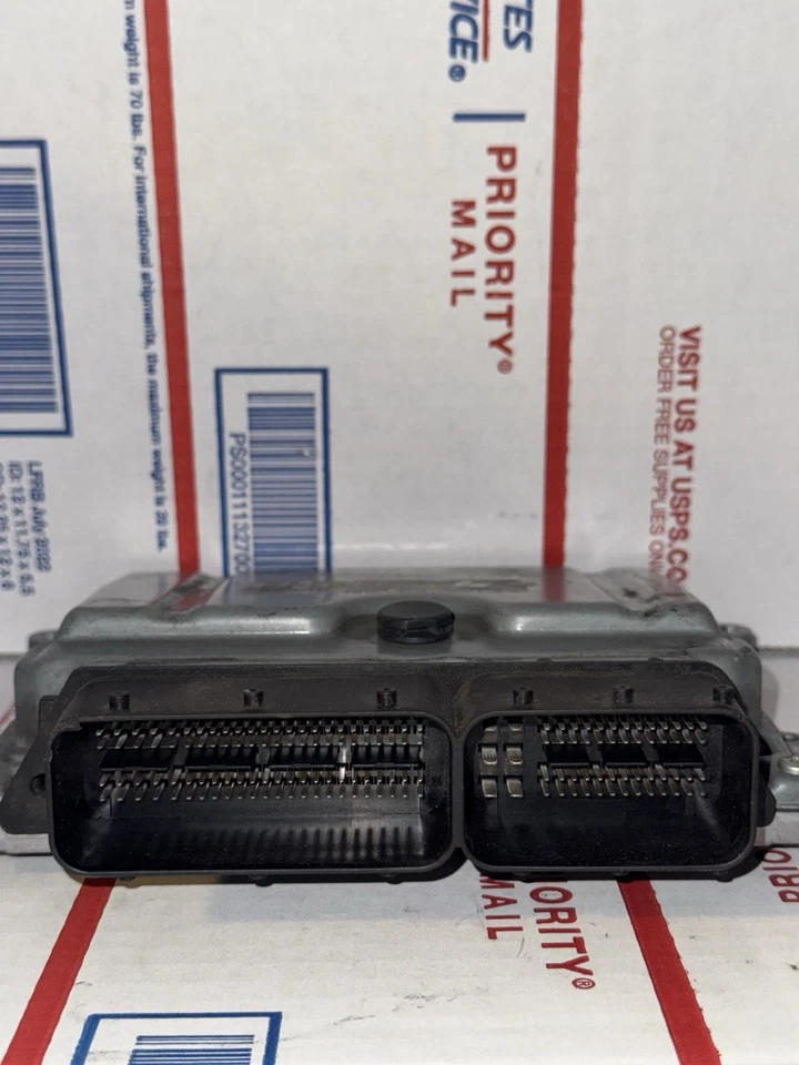 Computadora motor PCM Mercedes Benz W164 ML350 2006-2008 ECU ECM A2721531779 Foto 2 de 4