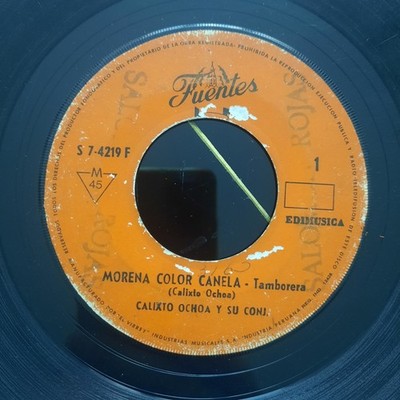 Calixto Ochoa Y Su Conjunto    Morena Color Canela VALLENATO CUMBIA FUENTES 7''