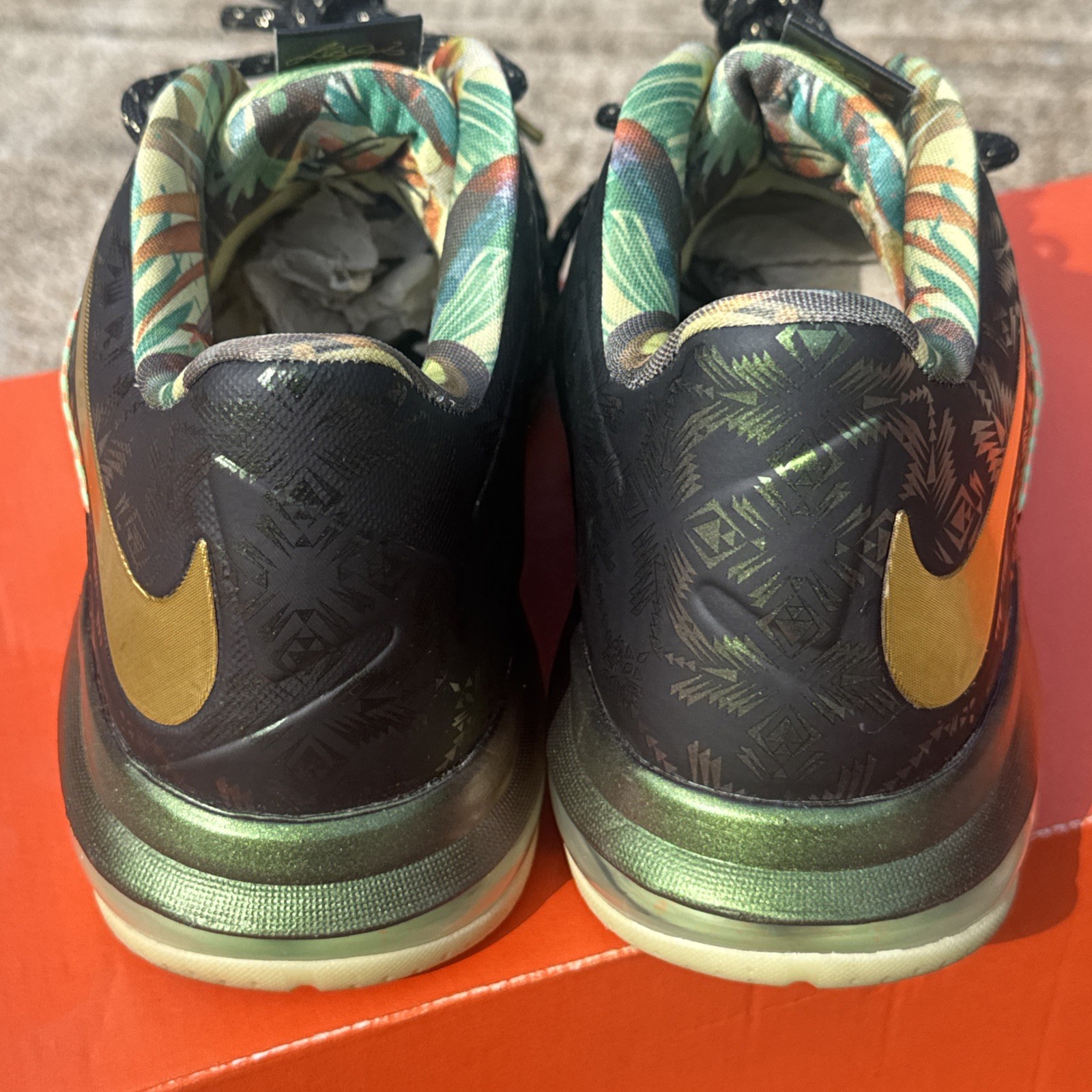 SAOLA Nike Air Max Lebron X Low dal Lebron Championship Pack (2013) 579765 900