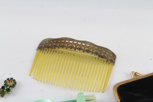 Womens Vanity Collectables Greens Inc Hat Pins Mirror Scent Bottle Lipstick Case - Picture 6 of 10