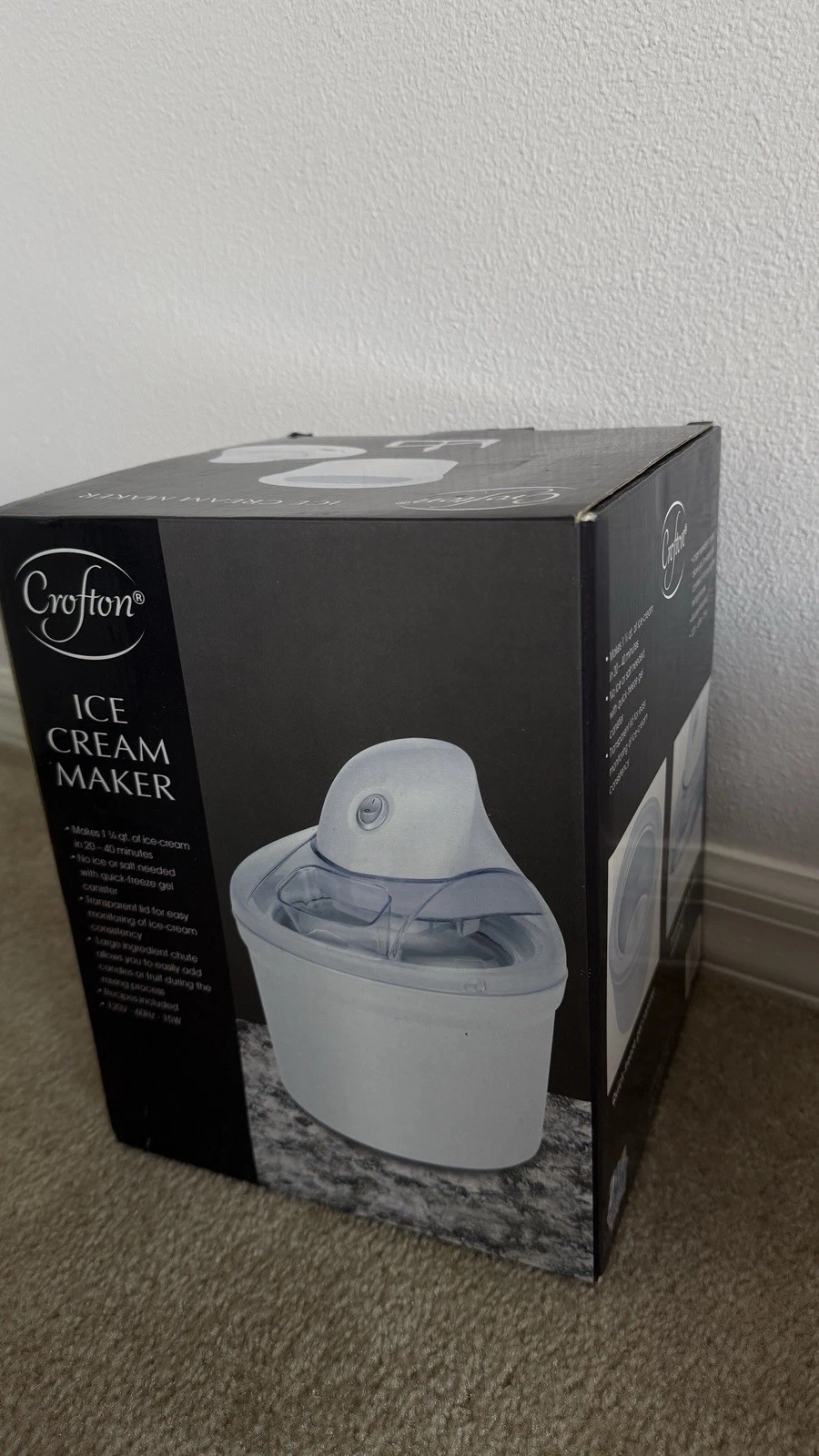 Crofton Electric Ice Cream Maker 1.5 qt White Quick-Freeze